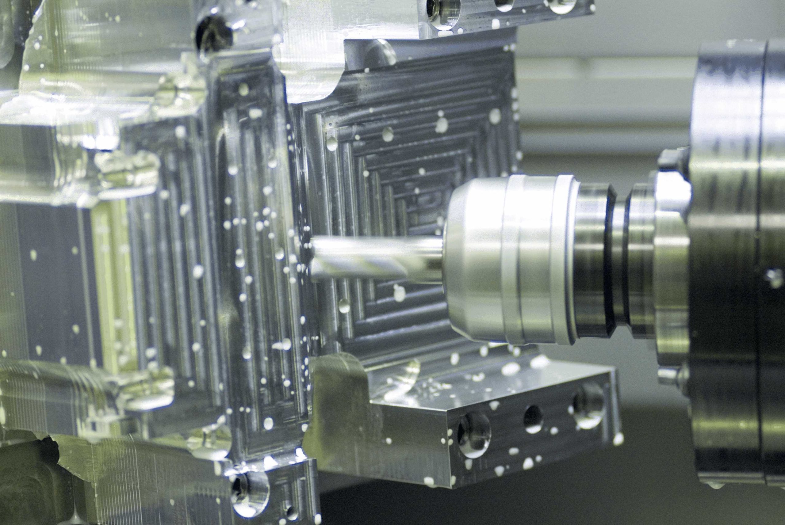 【中途採用】マシンオペレーター